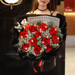 花递 鲜花速递红玫瑰小熊混搭花束11枝生日礼物表白求婚送女生送爱人全国花店同城配送 浪漫约会|dy194