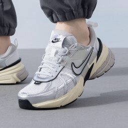 耐克（NIKE）官方舰店跑步鞋男鞋 2025夏季新款运动鞋网面透气减震慢跑鞋 【革命7-白灰】【新上市】 42 (265mm) 男码