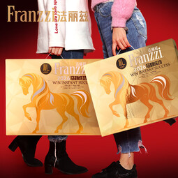 法丽兹王一博定制礼盒 夹心曲奇饼干过年休闲零食春节年货礼盒金福礼盒 2026年马年春节年货礼盒2斤装*1盒