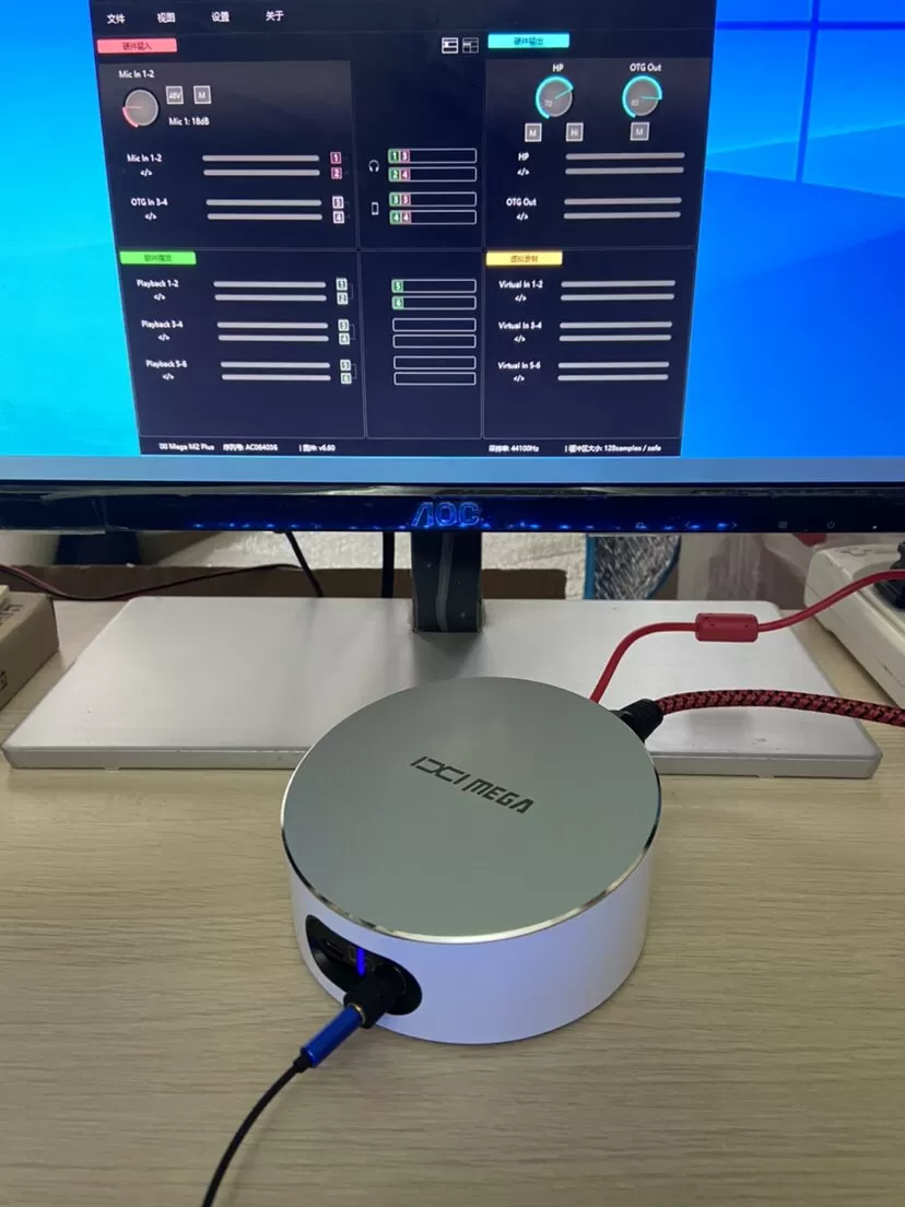 二手ixi mega m2plus新款三代usb声卡抖音户外直播设备舒尔麦克风