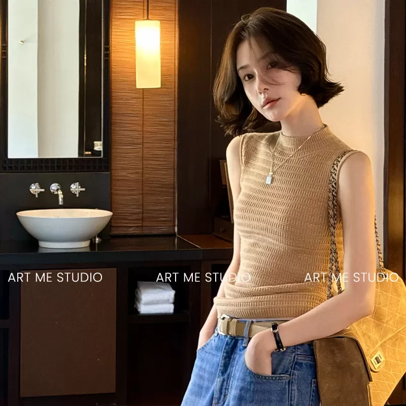 ARTME瓜瓜天鹅颈莱赛尔山羊绒细织高密坑条修身三色上衣w26079