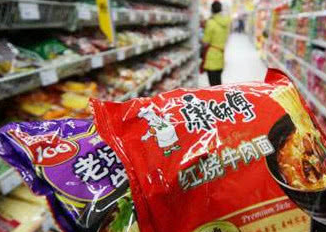 统一和康师傅泡面有啥区别？从牛肉面就能看出，差异一目了然