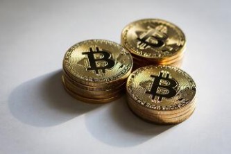 比特币与美股脱钩？深度解析