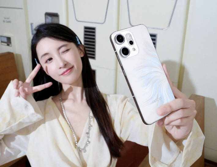OPPO Reno14 系列人鱼姬配色，超美小直屏，浪漫来袭！