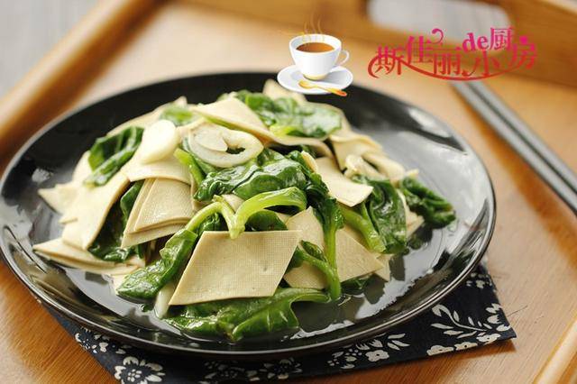 夏要养骨！这“高钙菜”中老年人要常吃，强壮筋骨腿脚有劲身体棒