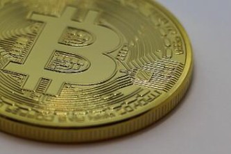 Steem Dollars(SBD)：稳定币的价值与用途