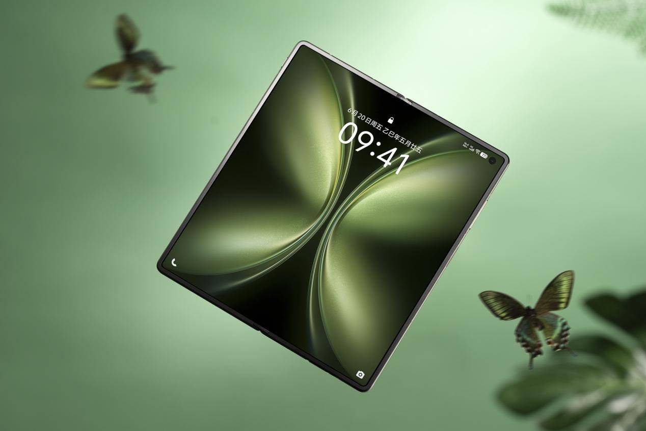 刷新全球大折叠手机的最轻纪录！vivo X Fold5更轻、更薄、更强！