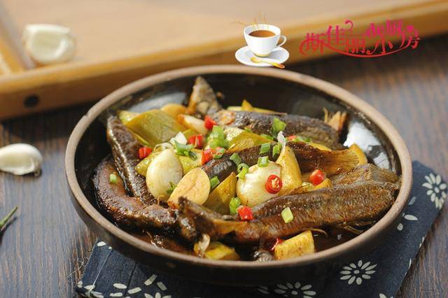 “夏不补阳， 一年白忙”，建议常吃4种“补阳菜”，精力旺阳气足