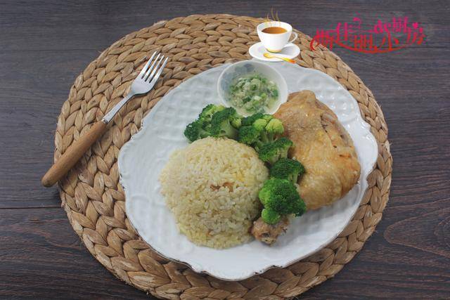 天热不想做饭，我迷上了它，饭菜一锅出，简单营养又省事比外卖强