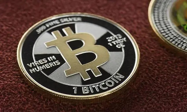 币圈滚仓策略：小资金操作指南
