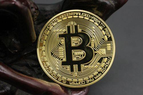 币圈最佳交易平台APP排名：手续费低至0.1%