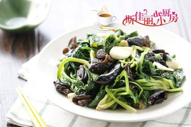 三伏天，这4种食物该吃就要吃，补铁养血，身体不虚脱，别舍不得