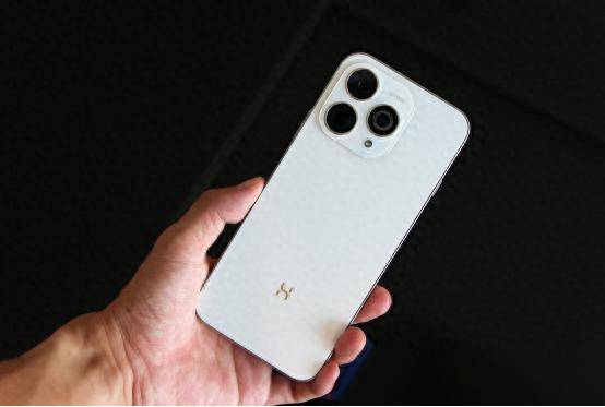 不止10倍抗摔更有“只换不修”底气：WIKO Hi畅享 80 Pro硬核解读