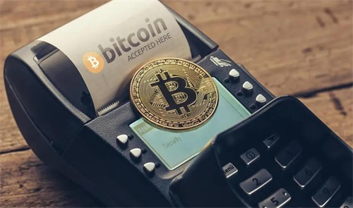 比特币突破7万美元 短期看涨潜力大