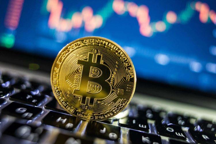 比特币金融自由：欧意交易所APP开启新时代