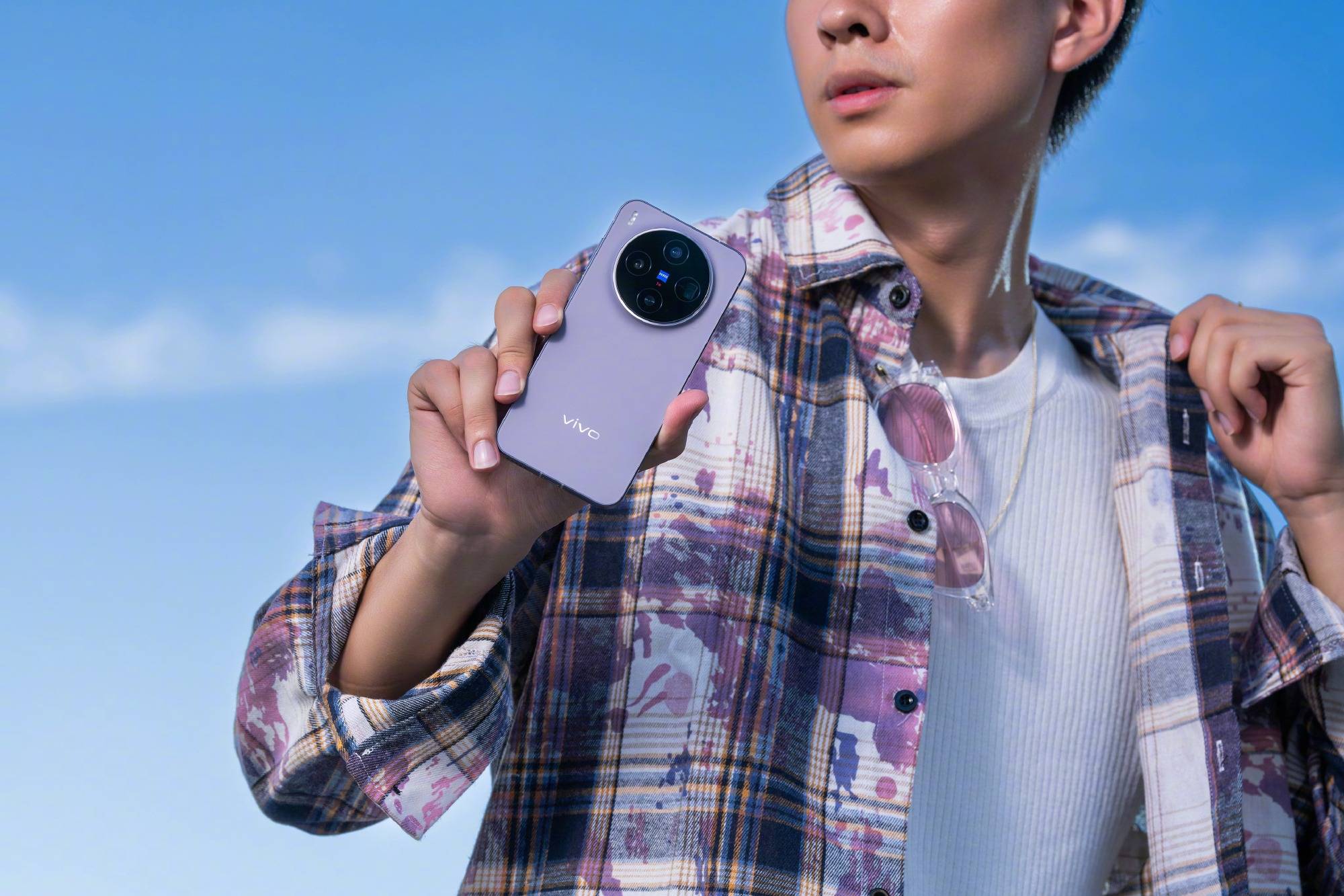 一文看懂vivo X300和X300 Pro怎么选：不再纠结