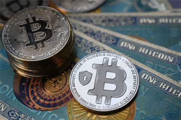 长期持有比特币？策略、风险全解析！