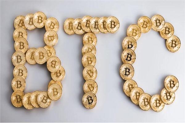 BTC交易所全攻略：三大平台推荐与风险提示