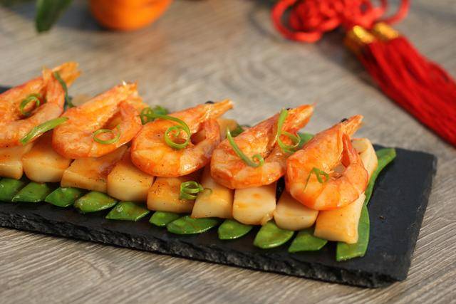 甲流来袭！建议少许白菜和萝卜，多吃4样，增强免疫身体棒抗病毒