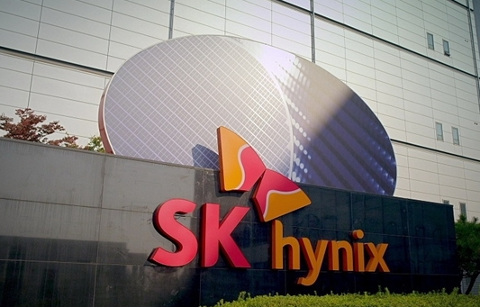 SK海力士发布控温散热存储技术“iHBM”：显著降低产品运行发热量