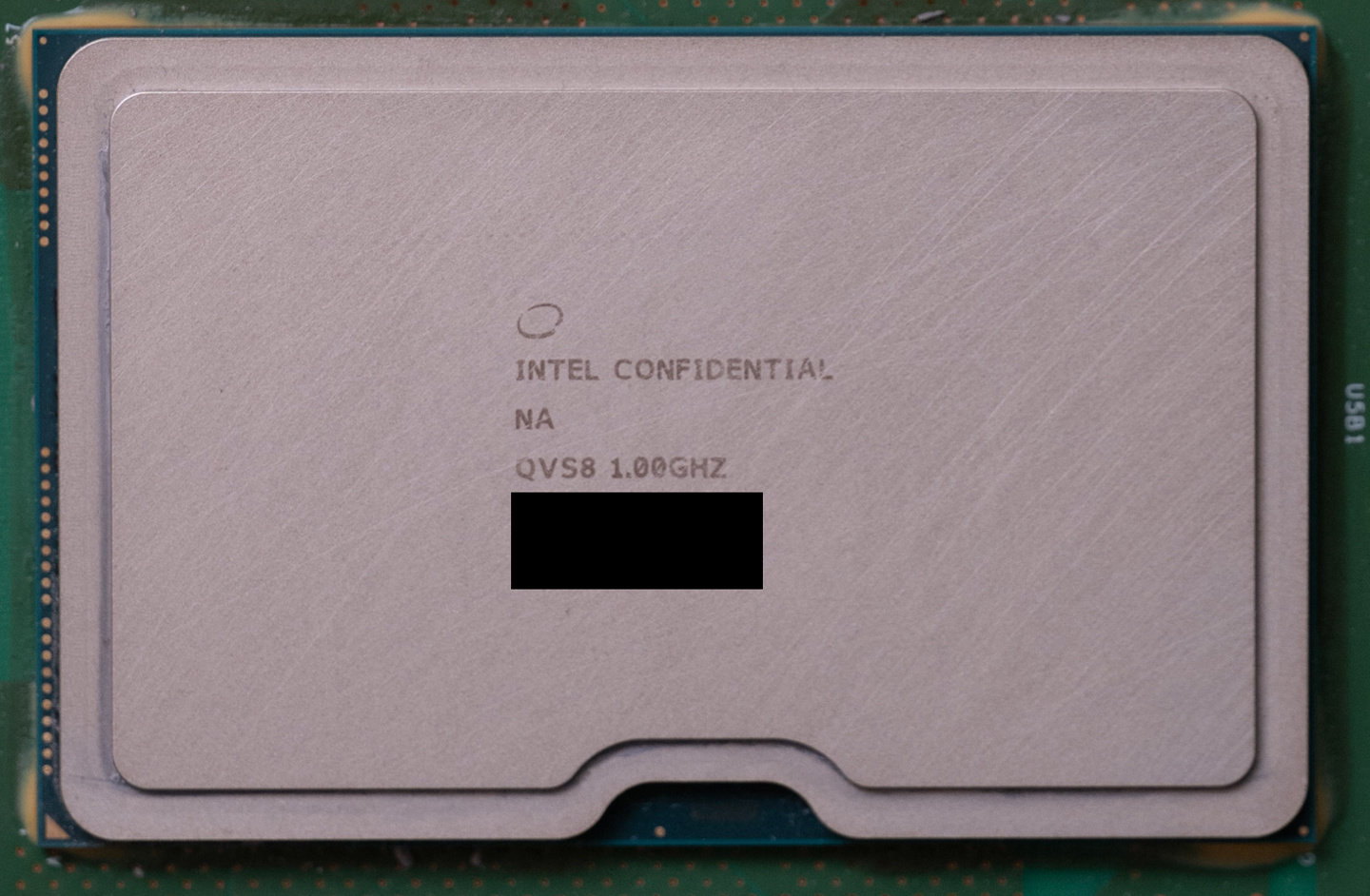 2 Tile + 4 HBM 设计：英特尔未能商业化的 Xe HP 服务器 GPU 现身网络